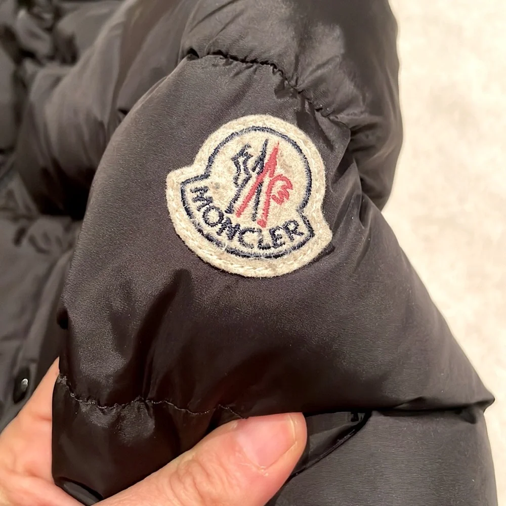 Moncler kids puffer jacket- 4 pockets - Picture 2 of 7